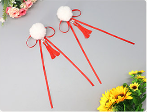 Hanfu and Lolita-inspired Hair Clips Fur Ball Hairpins